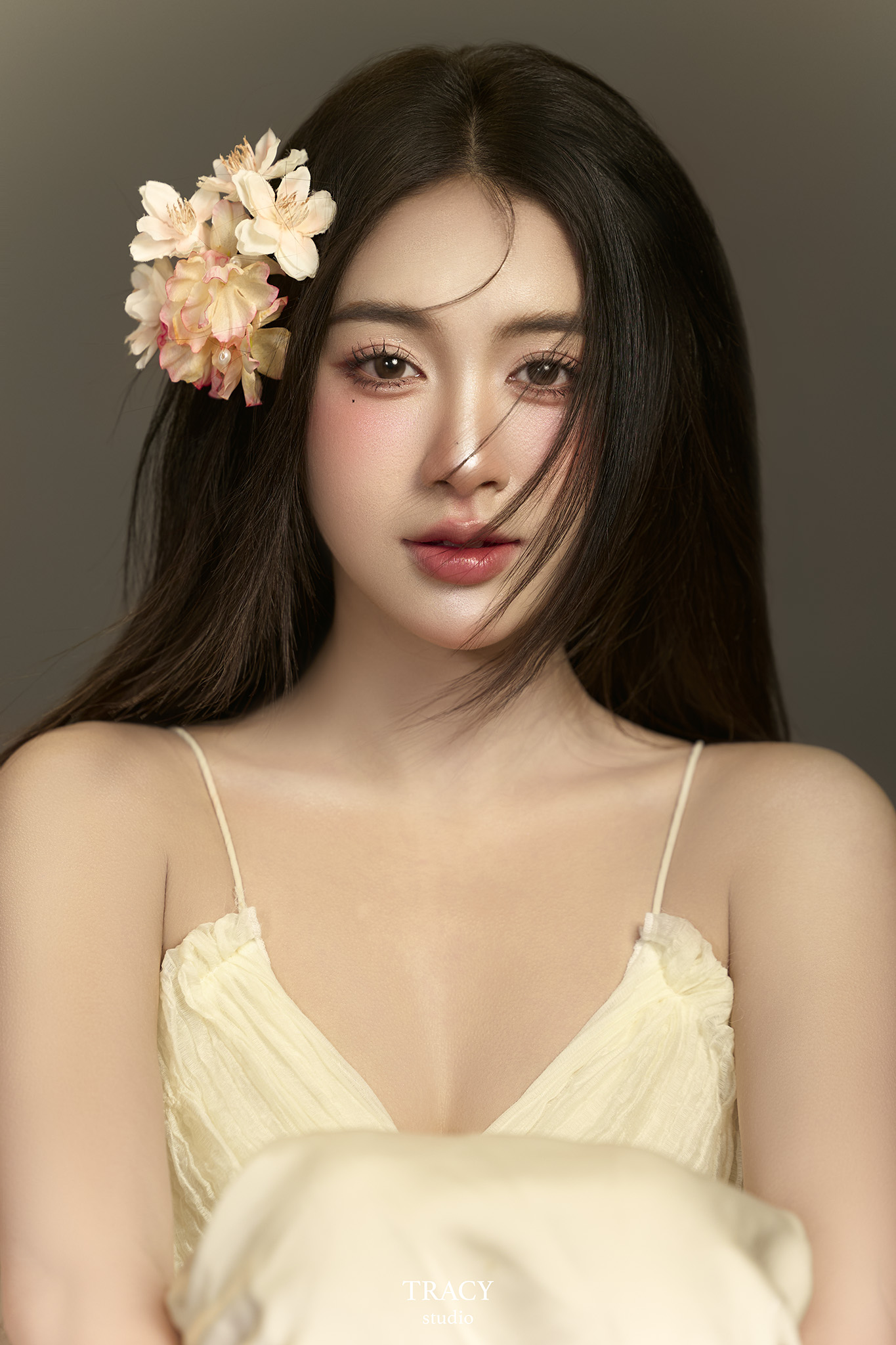 frontend/img/gallery/anh-concept/tracy0216 copy.jpg